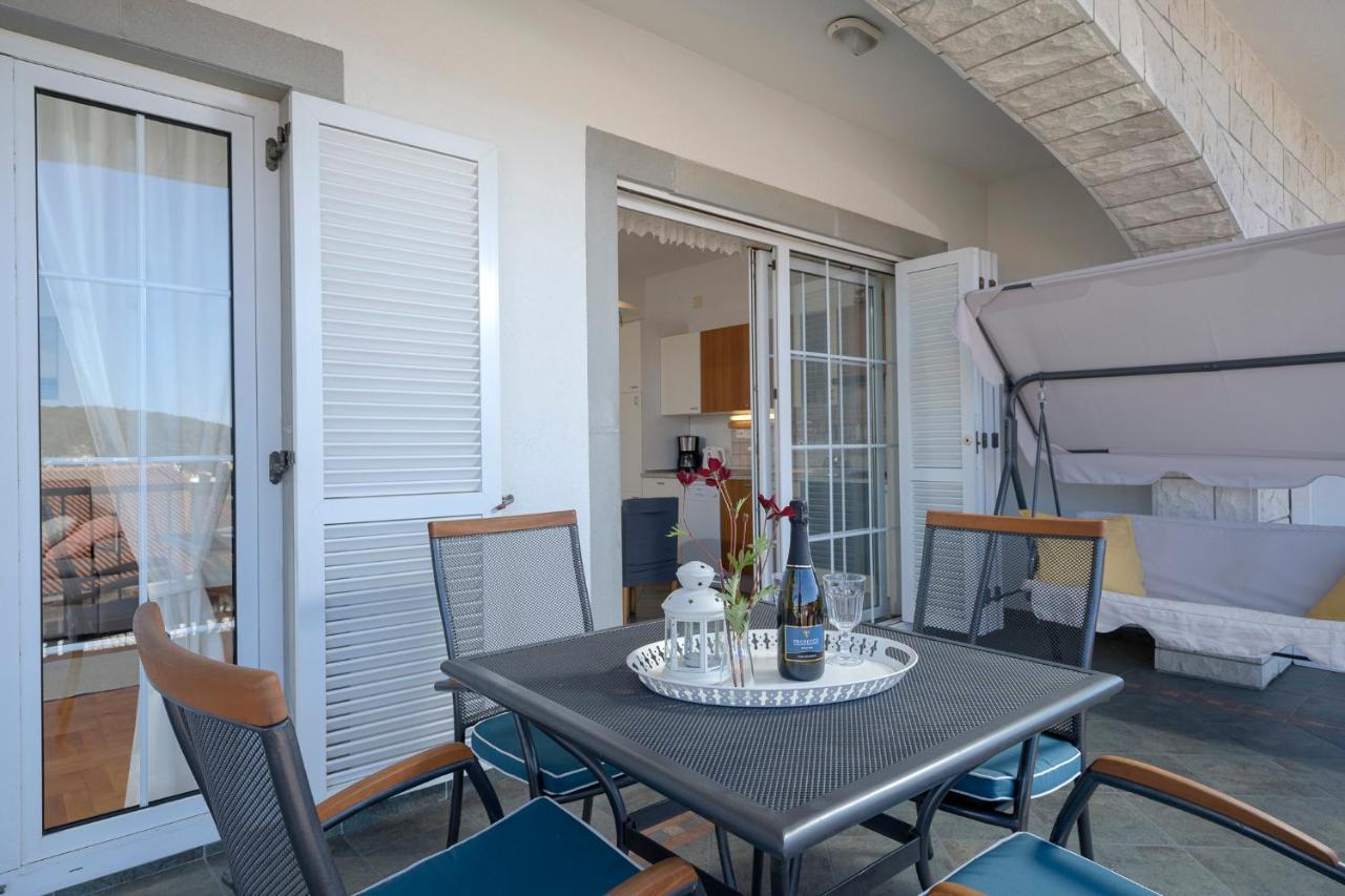ילסה Apartment Nela Kalina מראה חיצוני תמונה