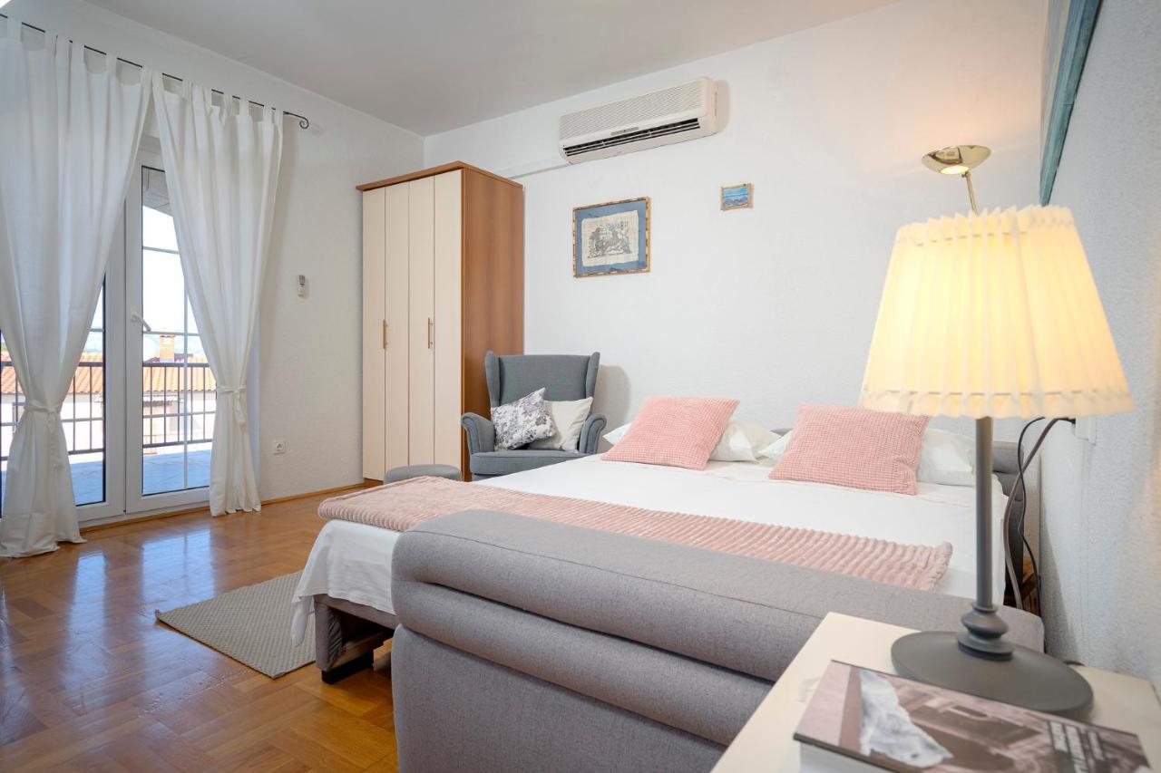 ילסה Apartment Nela Kalina מראה חיצוני תמונה