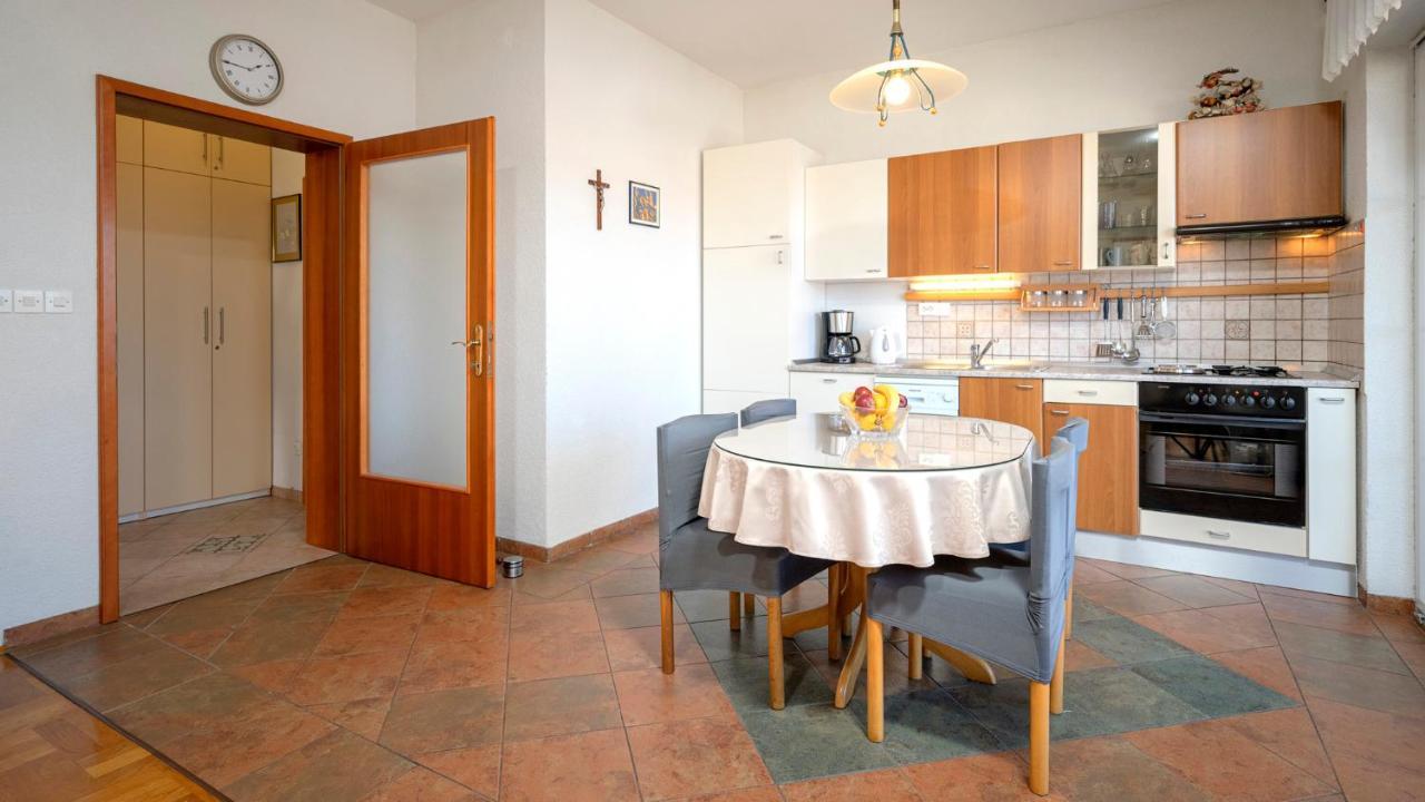 ילסה Apartment Nela Kalina מראה חיצוני תמונה
